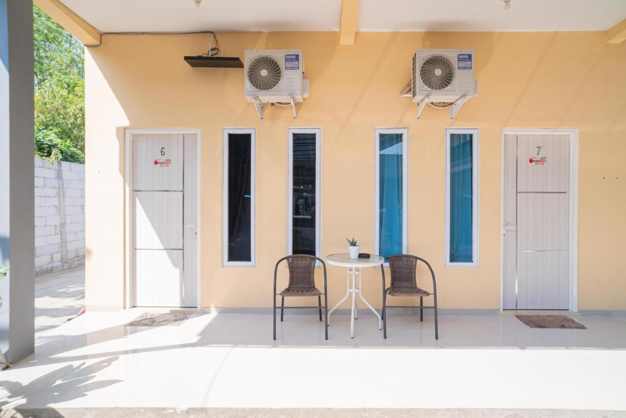 Reddoorz Syariah At Winong Nganjuk Hotel Exterior photo